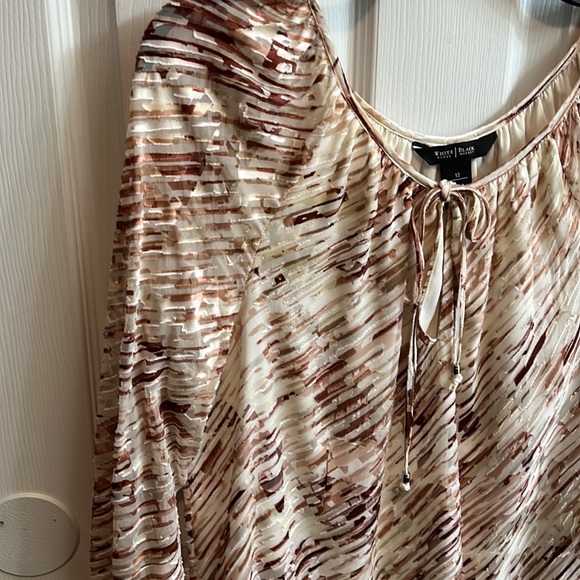 Top - Picture 2 of 4